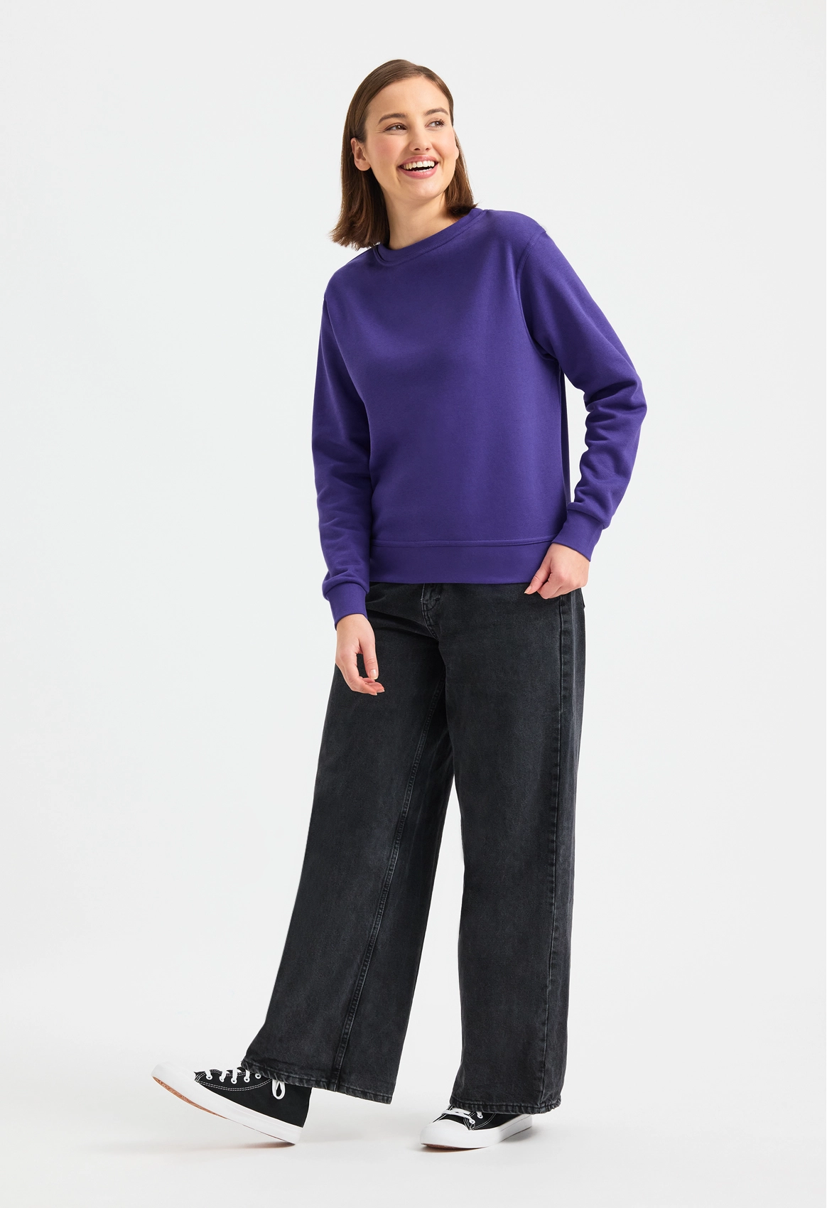 Ladies Deluxe Crew Neck Sweatshirt