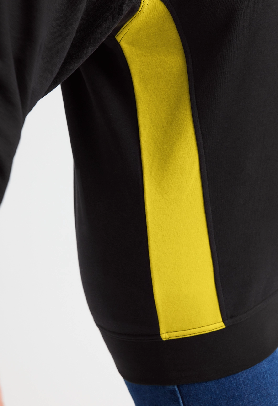 Two Tone Crew Neck Sweatshirt