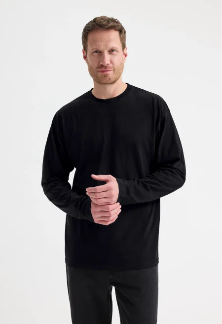 Long Sleeve Classic T-Shirt